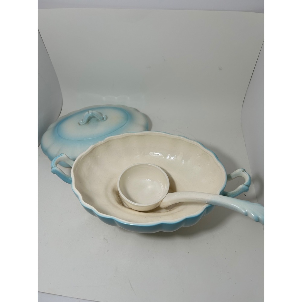 Vintage Scalloped Ceramic Soup Tureen with Lid and Ladle Blue White Ombre 11.5in - Picture 8 of 13